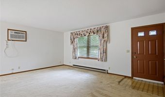 1412 Devney Dr, Altoona, WI 54720