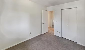 926 38th Ave, Anoka, MN 55303