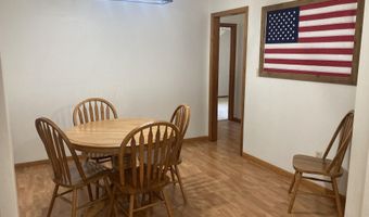 650 S 7th St, Akron, IA 51001