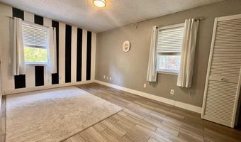 102 Club House Dr, Bald Knob, AR 72010