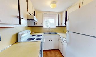 226 Marshall Ave, Cumberland, RI 02864