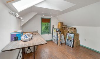 147 Hamwoods Rd, Alton, NH 03809