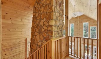 128 Twin View Dr, Carroll, NH 03598