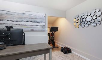 108 Bonnie Dr, Middletown, NJ 07748