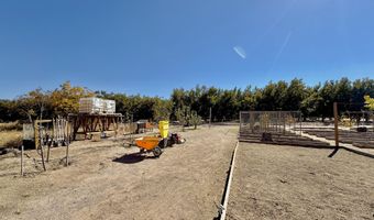 2452 W O'Hara Rd, Anthony, NM 88021