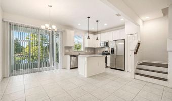 6208 CAMINO Dr, Apollo Beach, FL 33572