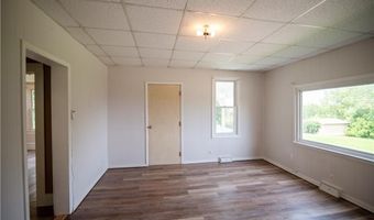 713 N 13 St, Atchison, KS 66002