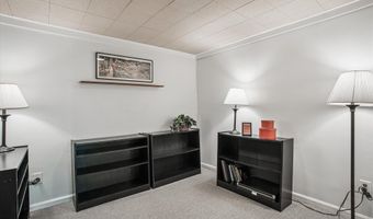 3818 N RIDGEVIEW Rd, Arlington, VA 22207