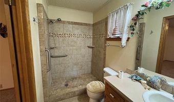 500 Garden Ln, McAlester, OK 74501