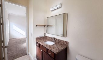 918 BLACKTHORN Dr, Apopka, FL 32703