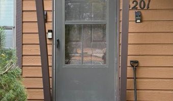 6201 Willow Ln, Boulder, CO 80301