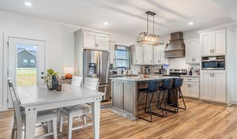111 Planters Way, Auburn, KY 42206