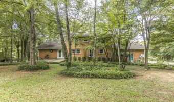 1404 Beaver Oaks Dr, Macon, GA 31220