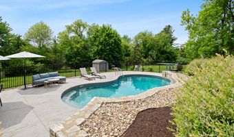 11 Whippoorwill Rd, Bethel, CT 06801