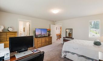 18392 SE MORSE St, Milwaukie, OR 97267