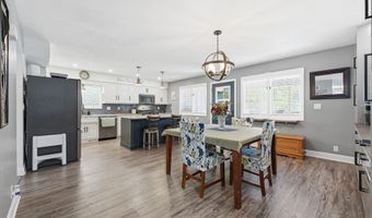 1004 Elm St, Auburn, IN 46706