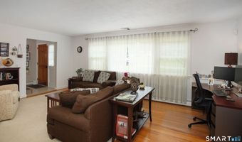 11 Whippoorwill Rd, Bethel, CT 06801