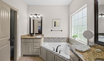 25 Halifax Ln, Bella Vista, AR 72714