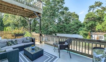 7 Ruth Ct, Absecon, NJ 08201