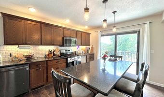 810 4th St, Anita, IA 50020