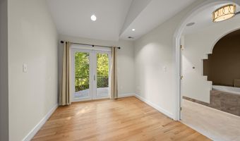 5104 SCARSDALE Rd, Bethesda, MD 20816