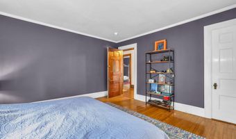 21 Laurel Ave, Auburn, ME 04210