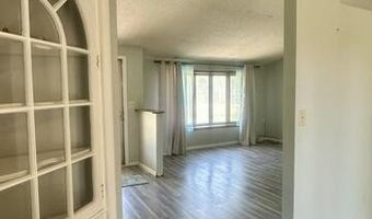 1501 Mardan Dr, Adrian, MI 49221