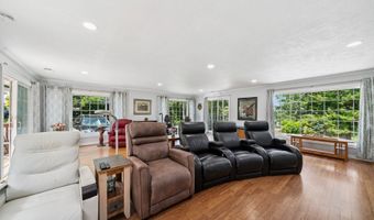 35111 JEFFERSON Ln, Astoria, OR 97103