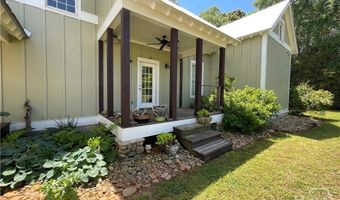 156 Lake Oglethorpe Dr, Arnoldsville, GA 30619
