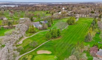 39911 Golf Ln, Antioch, IL 60002