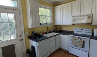 45 Holbrook Dr, Beaufort, SC 29902