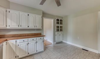 3935 Erwin Hwy, Afton, TN 37616