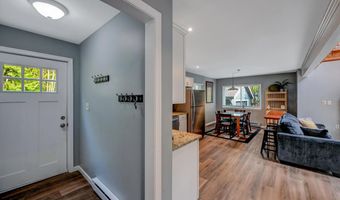 227 Valley View Dr, Albrightsville, PA 18210