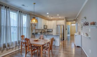 68 CRESTHAVEN Ln, Dover, DE 19901