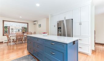 147 Woodville Alton Rd, Hopkinton, RI 02832