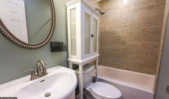 1210 ORONOCO St, Alexandria, VA 22314