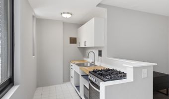 1021 ARLINGTON Blvd 614, Arlington, VA 22209