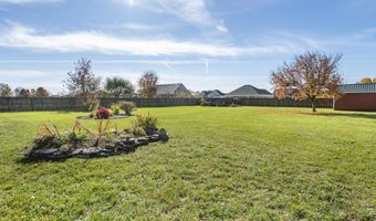 1013 Pembrooke Dr, Bardstown, KY 40004