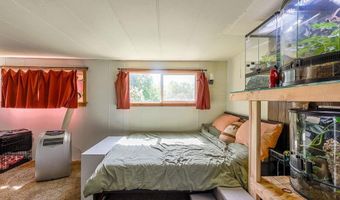 205 N C St, Albion, WA 99125