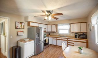 503 E Lucas St, Algona, IA 50511