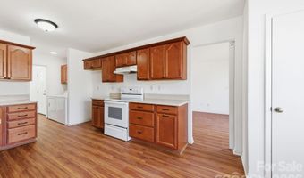 23 Muirfield Dr, Arden, NC 28704