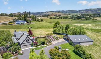 39 E Valley View Rd, Ashland, OR 97520