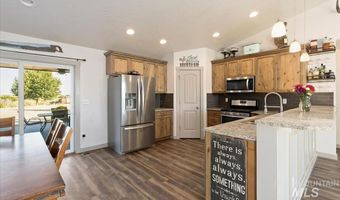 17571 Goodson Rd, Caldwell, ID 83607