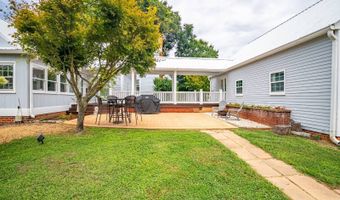 260 N Main St, Amherst, VA 24521