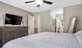 18345 Barham Woods Dr, Barhamsville, VA 23011