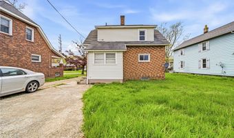 1728 Harbor Ave, Ashtabula, OH 44004