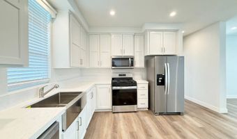 41 Spruce Via, Anaheim, CA 92801