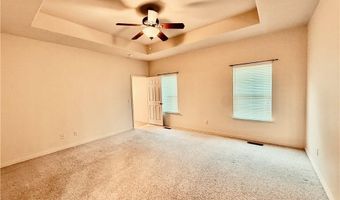 9 Pennine Ln, Bella Vista, AR 72714