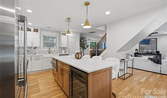 921 Woodside Ave, Charlotte, NC 28205