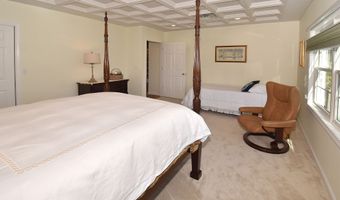 4 Lower Heatherwood, Cromwell, CT 06416